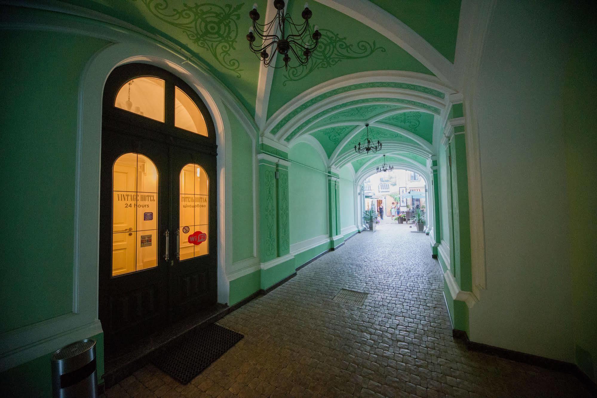Vintage Hotel Odessa Exterior foto